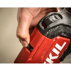 SKIL Langnekschuurmachine / Plafond- en wandschuurmachine 7521DA 750W 225mm (incl. tas en accessoires)