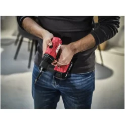 SKIL 20V accuklopboormachine 3021HB brushless (incl 2 accu's 2Ah + lader)