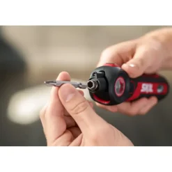 SKIL 4V accuschroevendraaier met kantelbare kop 2714GA (Incl. USB-C Lader, koffer en 28 accessoires)