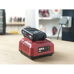 Skil 20V accu's 2.0 en 4.0Ah + snellader starterset