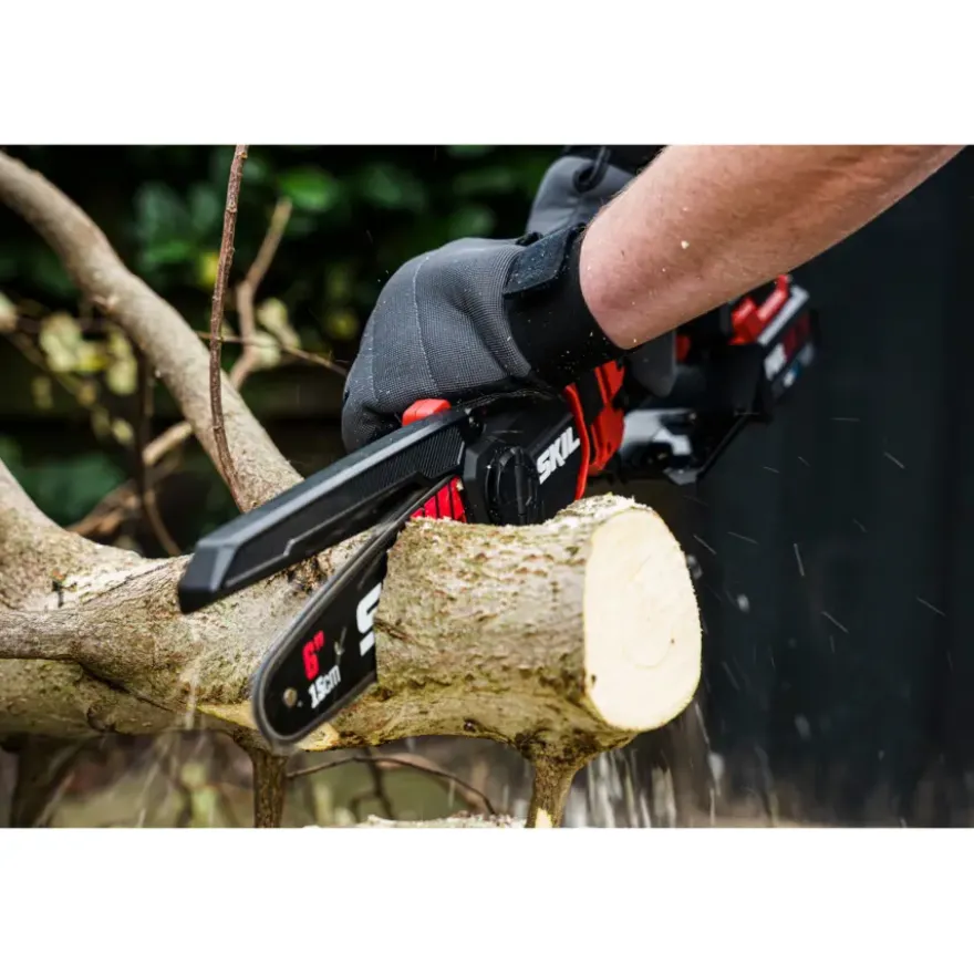 SKIL 20V mini kettingzaag telescopisch 0514CA brushless 15cm (zonder accu)