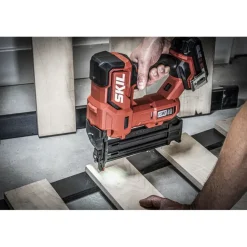 SKIL 20V tacker / spijkerpistool 18GA XP brushless (zonder accu)