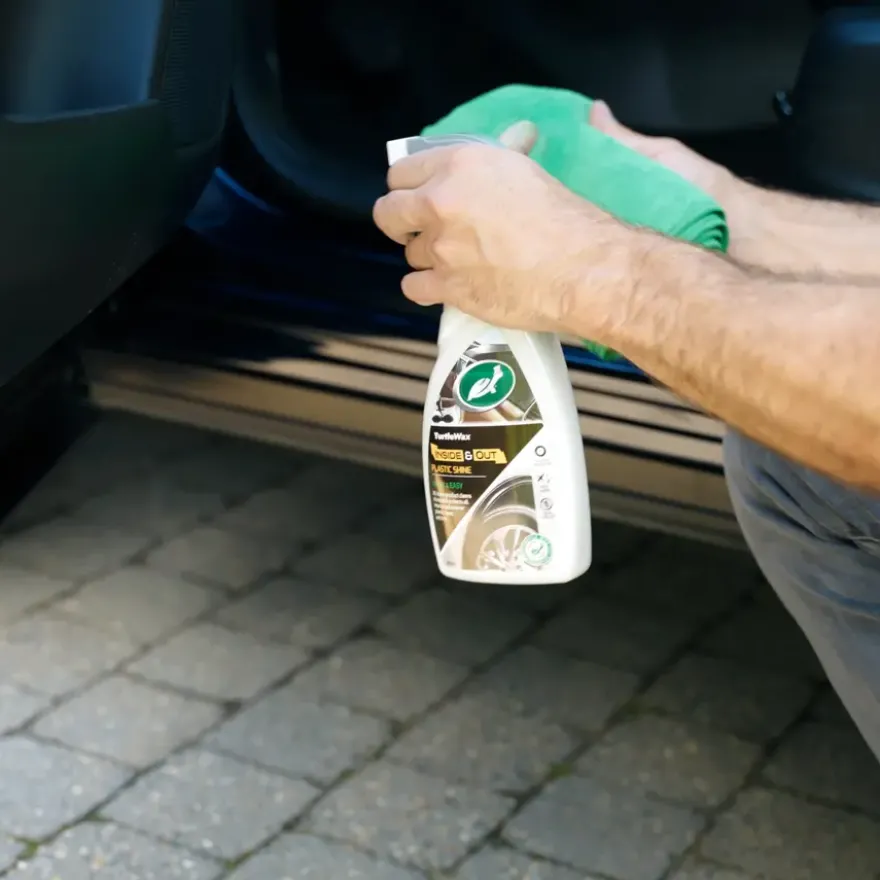 Turtle wax 54148 inside & out plastic shine 500ml