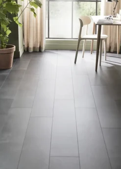 vtwonen click PVC EVC Granite donkergrijs houtlook incl. geïntegreerde ondervloer